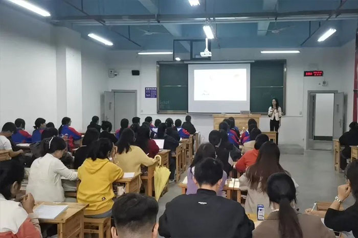 发挥示范作用 打造高效课堂丨公开示范课活动