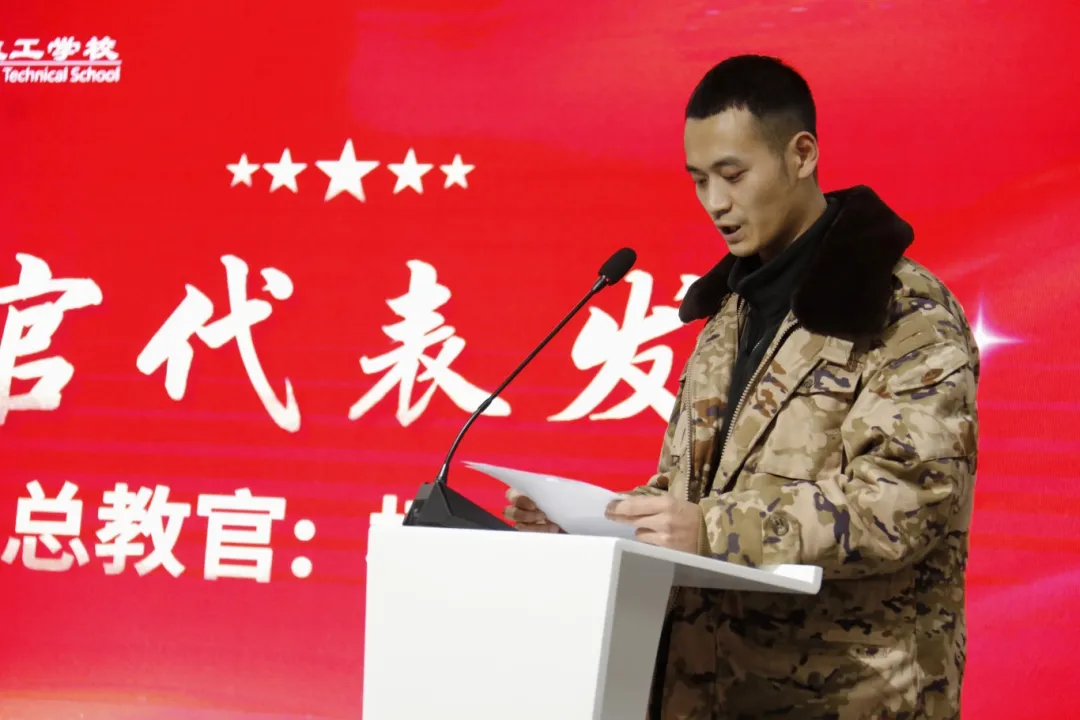 d65f39a2ce888536f4b7efdd2492caf.jpg
